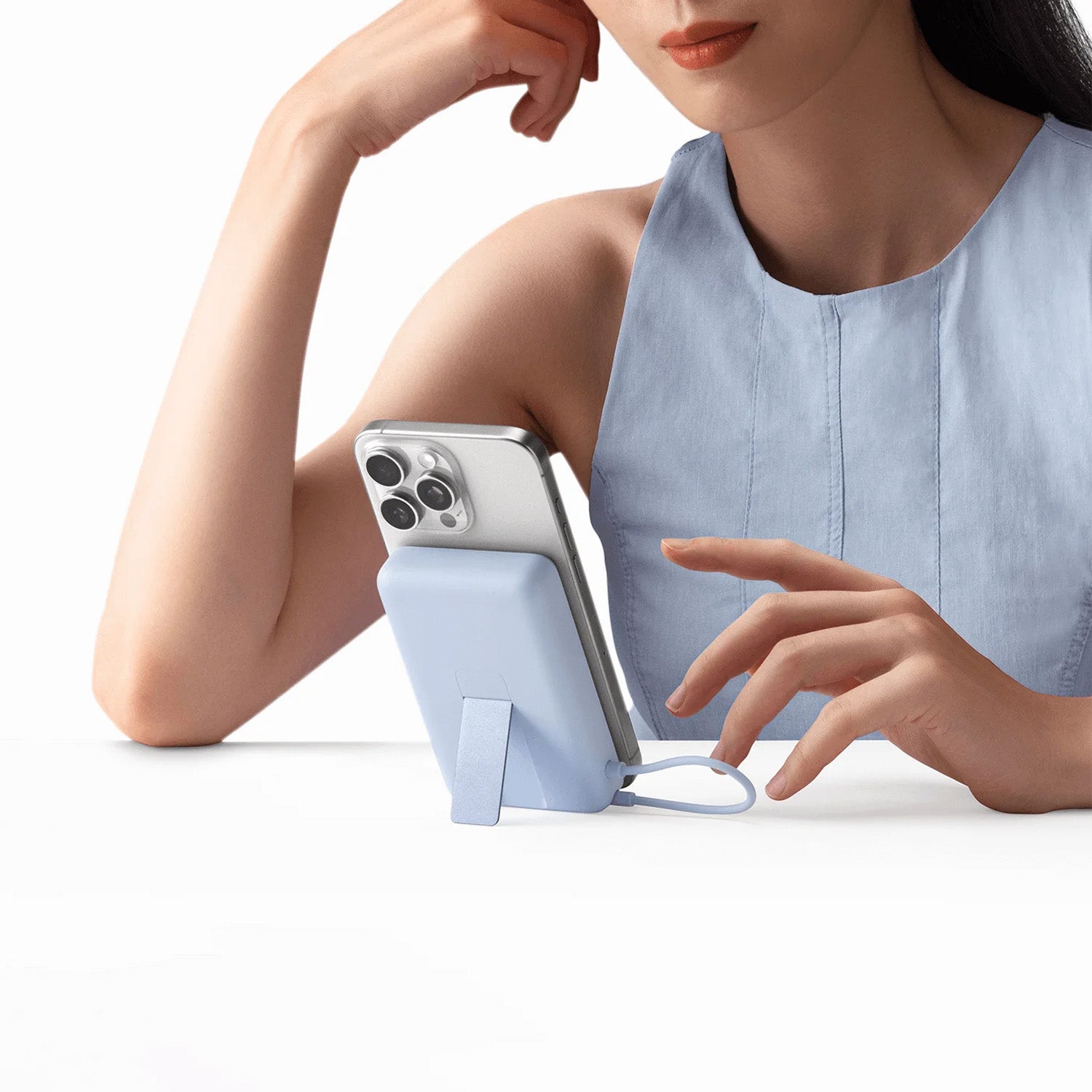 Xiaomi Magnetic Power Bank 10000 with Built-in Stand
